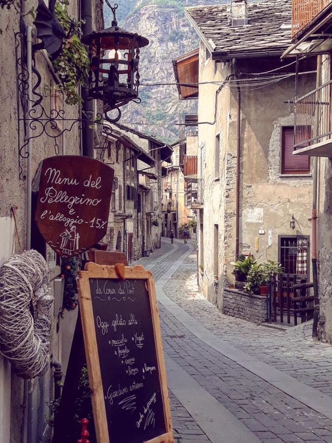 ホテル Le Coeur Du Pont Donnaz エクステリア 写真