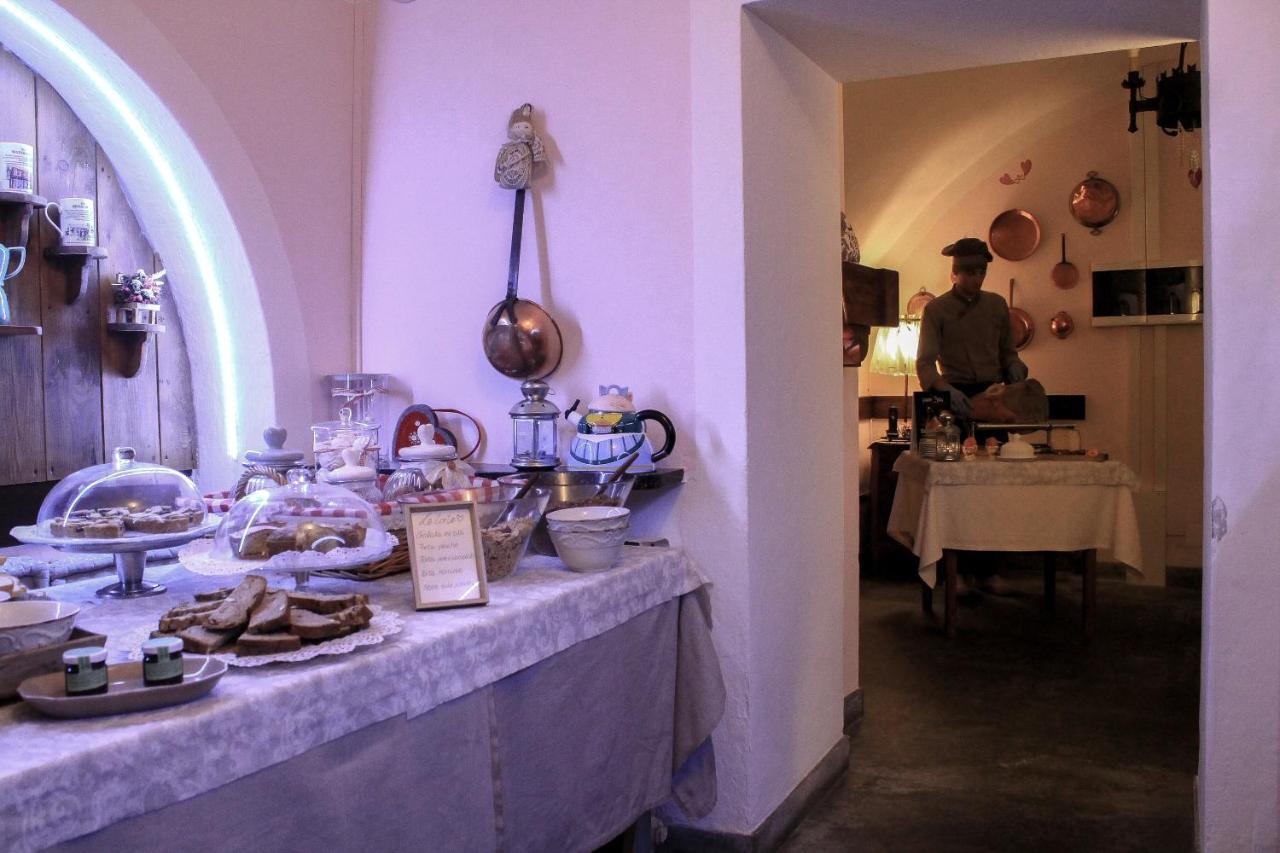 ホテル Le Coeur Du Pont Donnaz エクステリア 写真